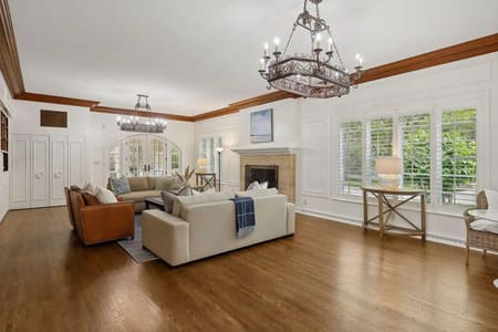 Hardwood floor refinishing minneapolis mn why light scratches and surface wear shouldnt be ignored